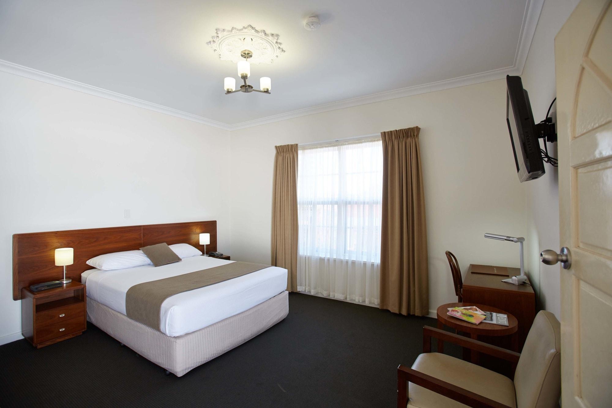 The Rose Hotel & Motel Банбери Экстерьер фото