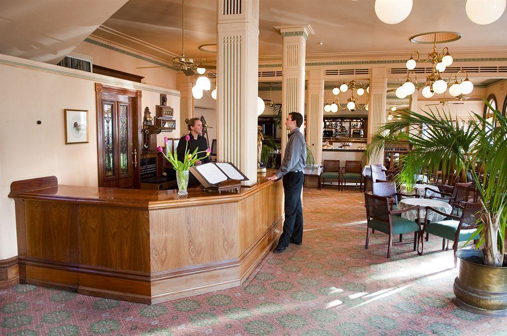 The Rose Hotel & Motel Банбери Экстерьер фото
