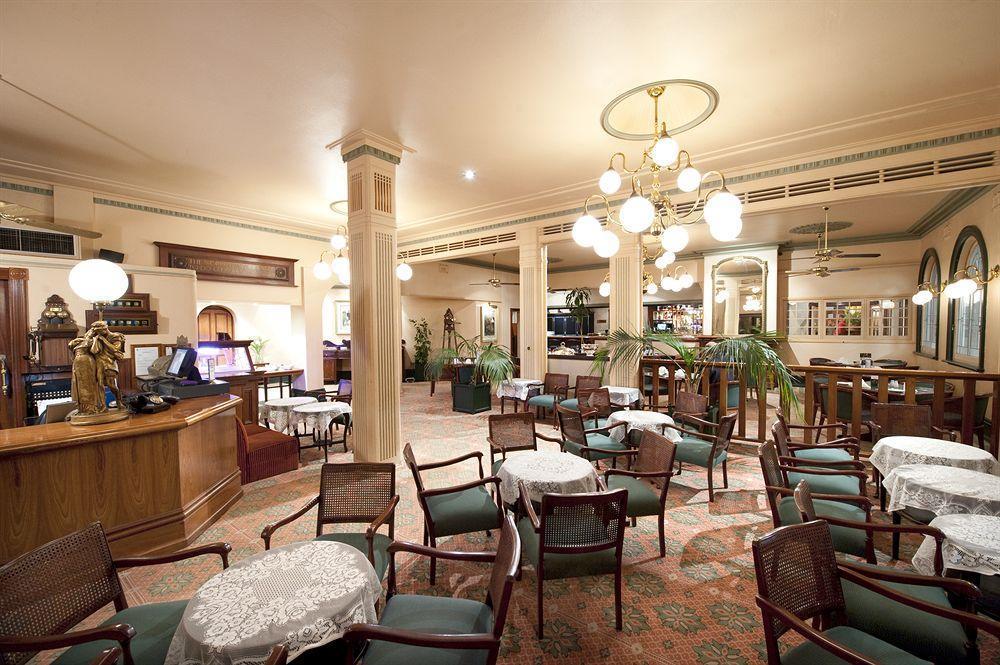 The Rose Hotel & Motel Банбери Экстерьер фото
