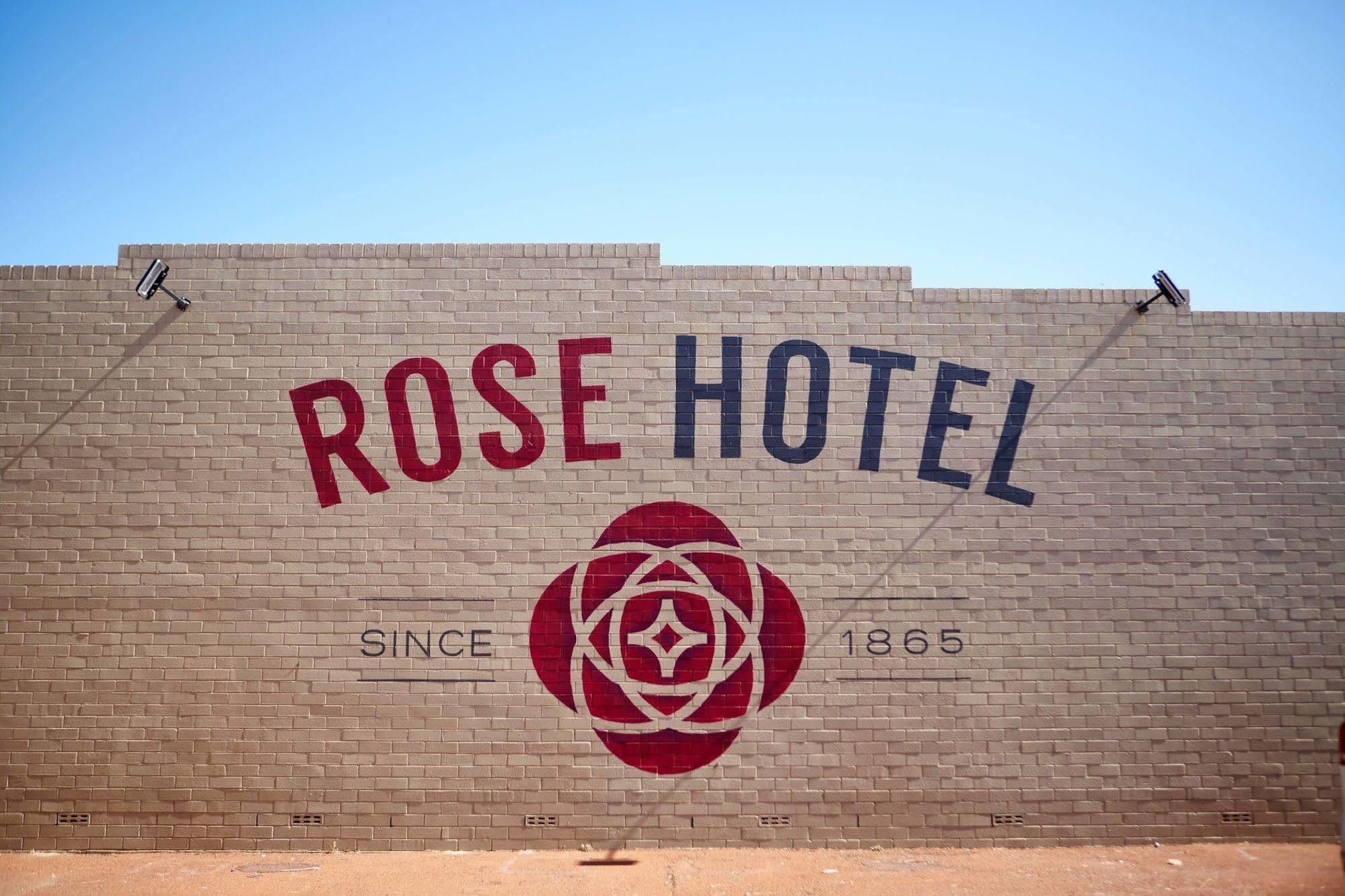 The Rose Hotel & Motel Банбери Экстерьер фото